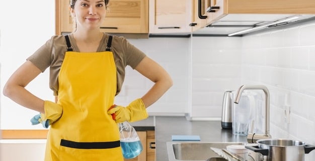 Yellow aprons wholesale bulk manufacturers exporters